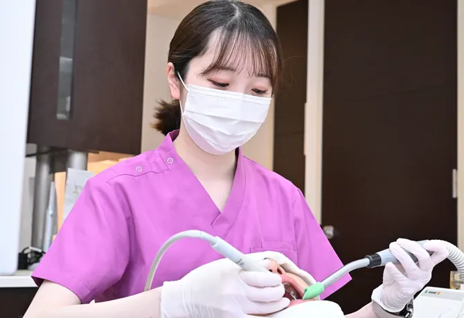 お口の健康を守る「予防を中心とした治療」